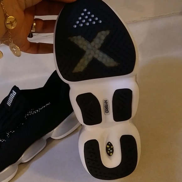 Puma Hybrid - Picture 2 of 4